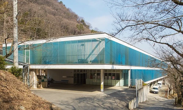 福山六方学園